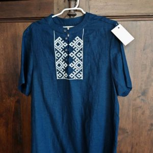 Льняная мужская рубашка с коротким рукавом